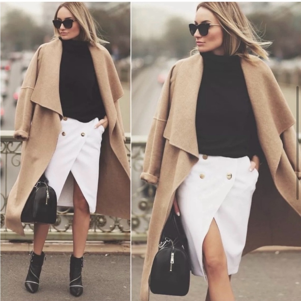 Women’s Oversized Waterfall Label Long Beige Camel Coat Size Large